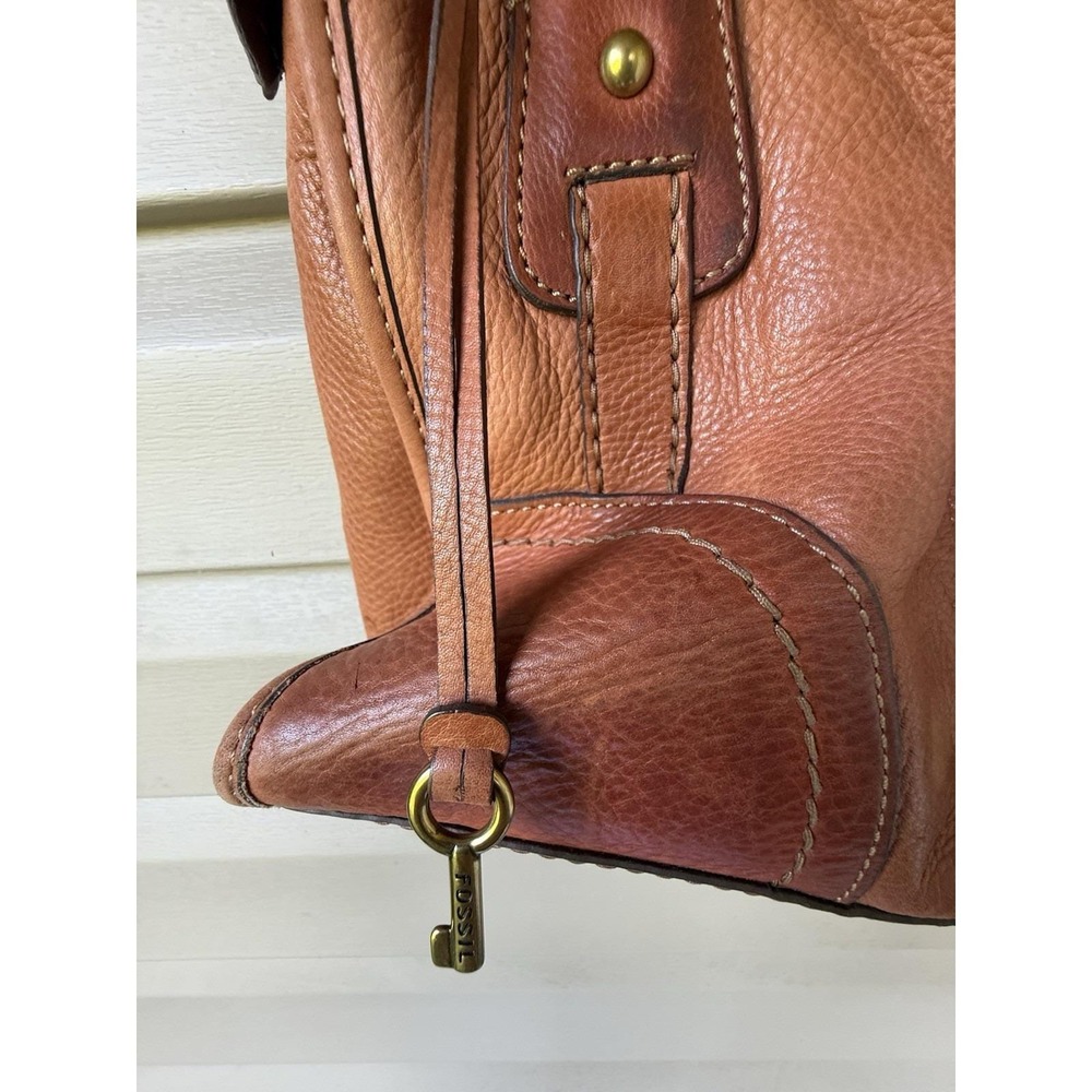 FOSSIL Handbag In Rust. GENUINE LEATHER - Picture 2 of 6